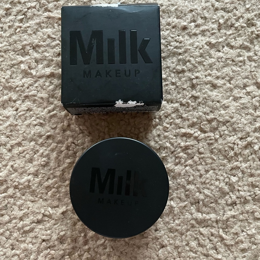 Milk Makeup Powder